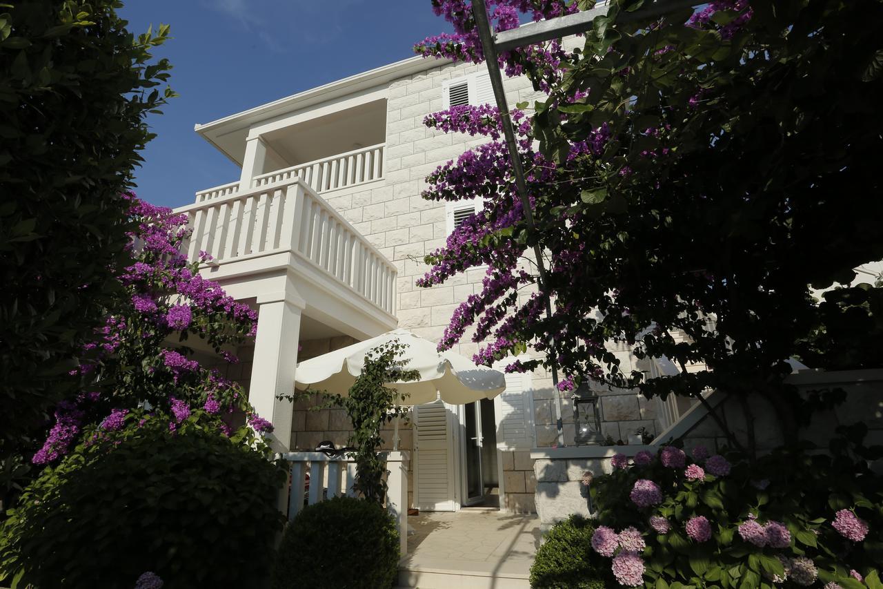 Apartments Marino Supetar Dış mekan fotoğraf