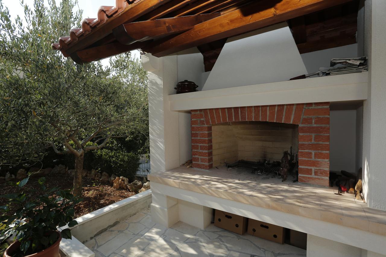 Apartments Marino Supetar Dış mekan fotoğraf